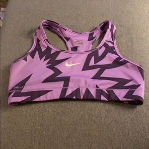 Nike pro sports bra